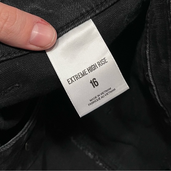 Express Extreme High Rise Black Stretch Denim Mini Skirt Sz 16 Fray Hem - Picture 7 of 8